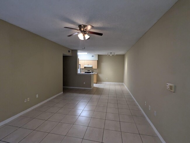 Building Photo - 10330 Fox Trail Rd S