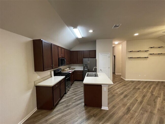 Building Photo - 108 Lasino Dr