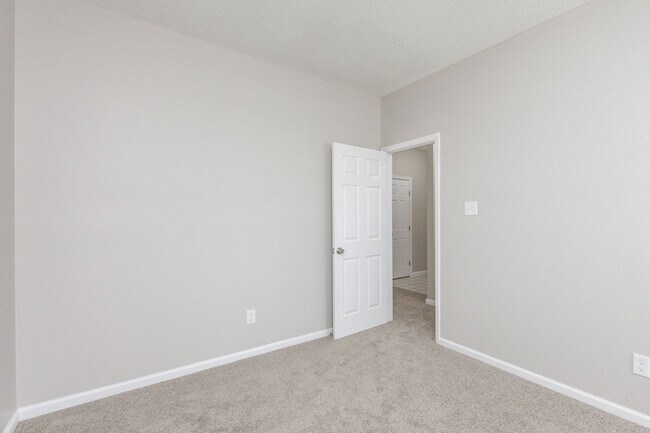 Building Photo - 11313 Red Creek Cir