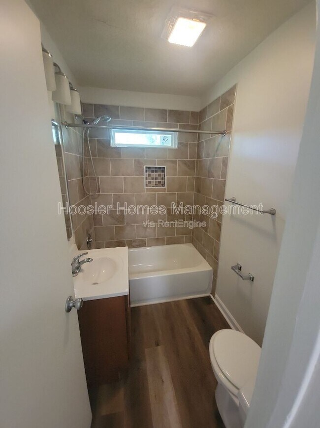 Building Photo - 4245 College - 4247