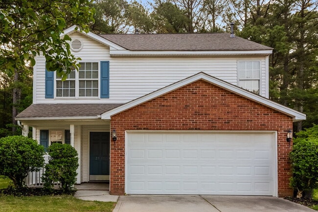 Building Photo - 2535 Captains Watch Rd NE