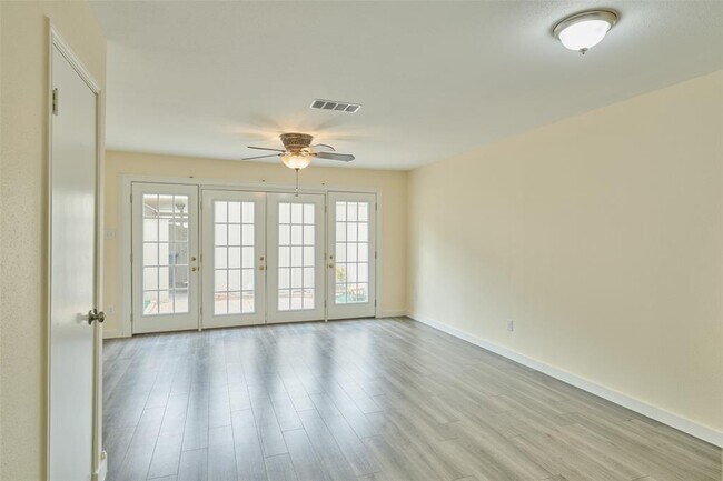 Building Photo - 2308 Winrock Blvd