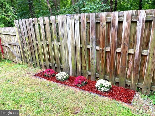 Building Photo - 5052 Harford Ln