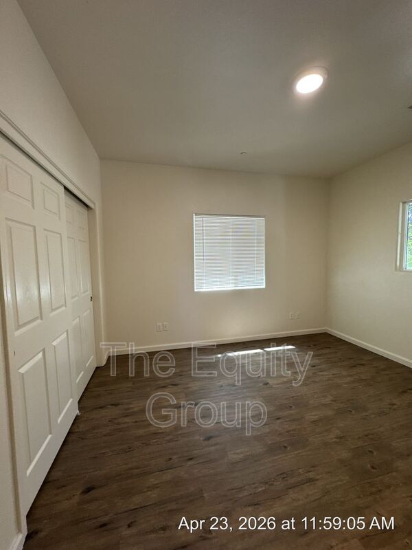 Building Photo - 3500 Villa St