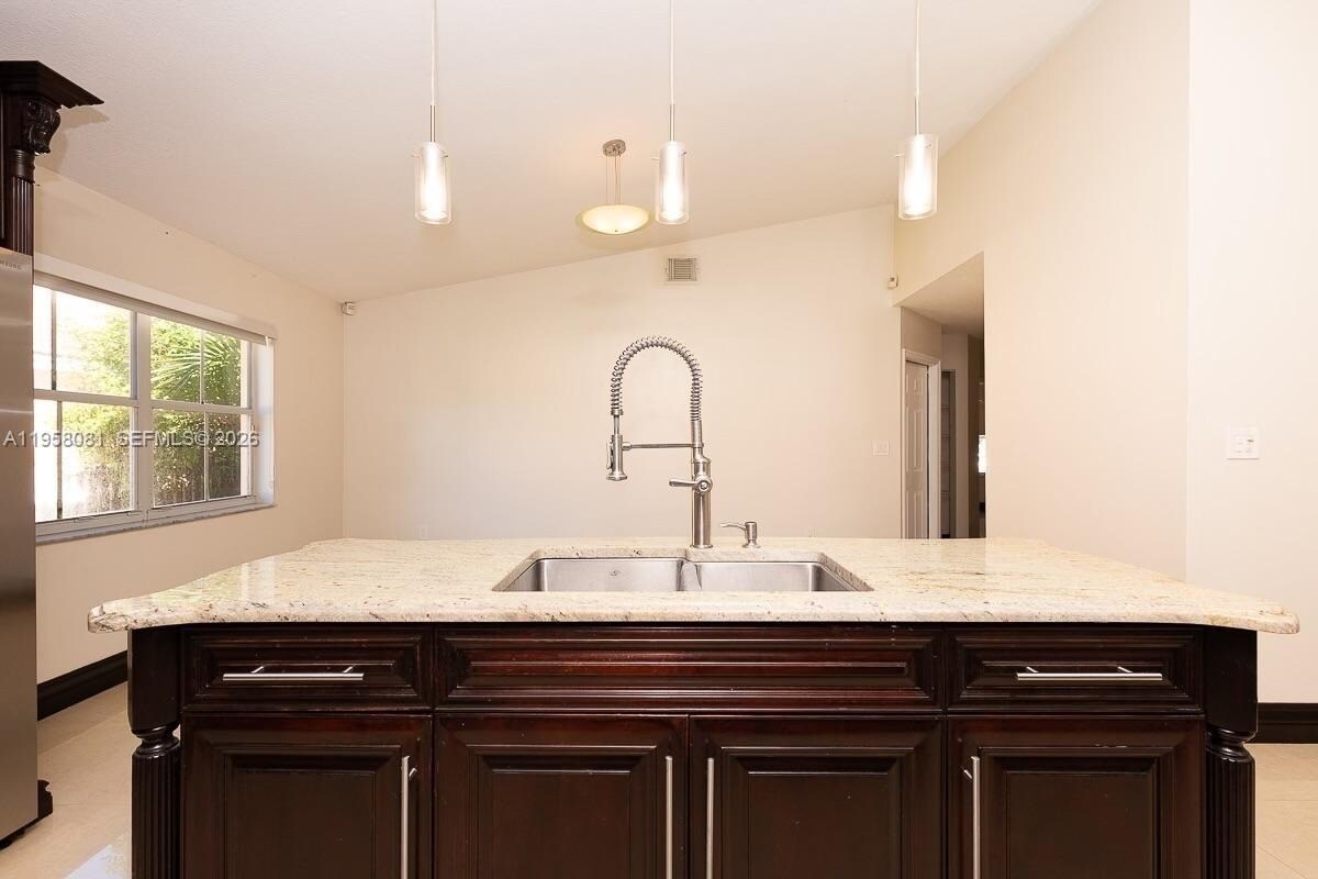 Building Photo - 4148 SW 153rd Ter