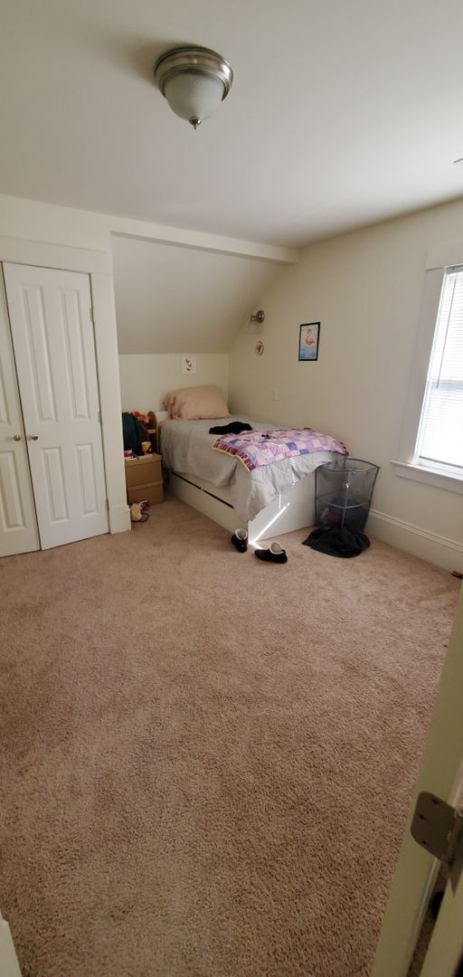 Building Photo - PRELEASING: 6 bed/2 bath House close to WWU and Downtown!