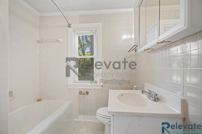Building Photo - 9229 Reams Rd
