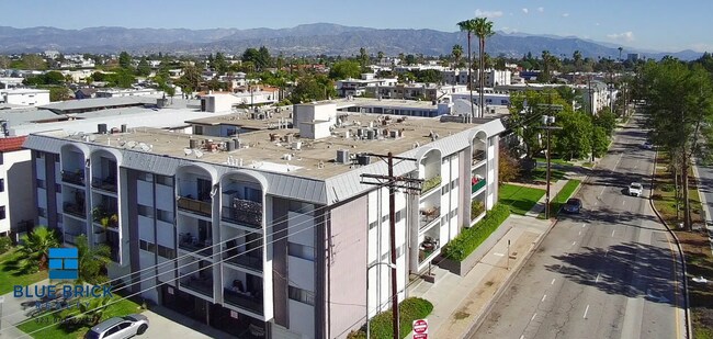 Building Photo - 12325 Chandler Blvd