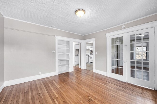 Building Photo - 92 Woodside Terrace