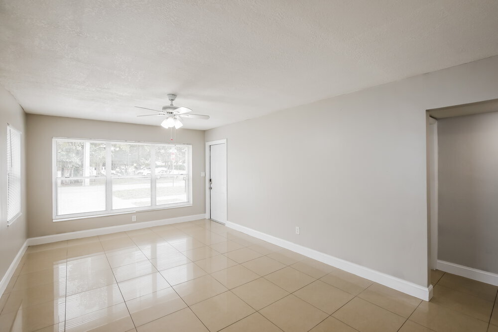 Building Photo - 9100 NW 3rd Ave