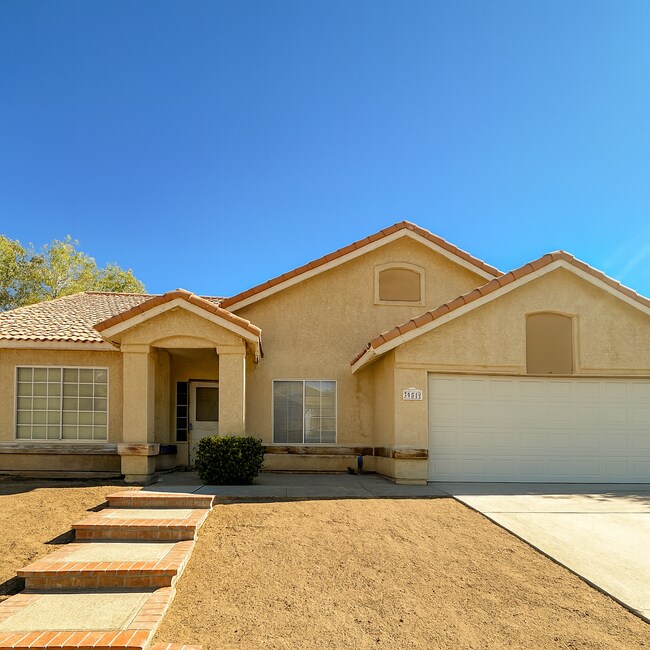 Primary Photo - 39518 Chalfont Ln