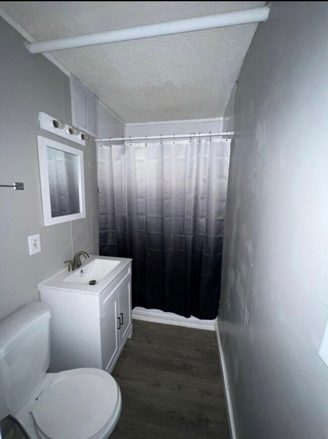 Building Photo - 6239 Concord Blvd