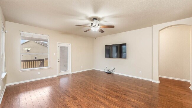 Building Photo - 209 Ranch House Rd