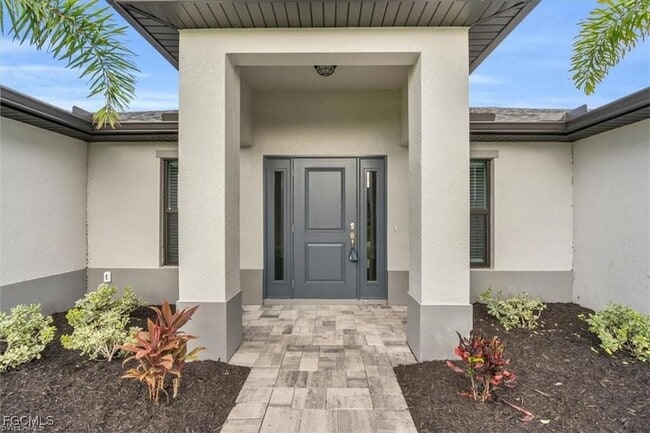 Building Photo - 1241 NW 37th Pl