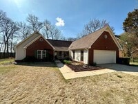 Building Photo - Spacious 4-Bedroom Home with Bonus Room & Exceptional Amenities