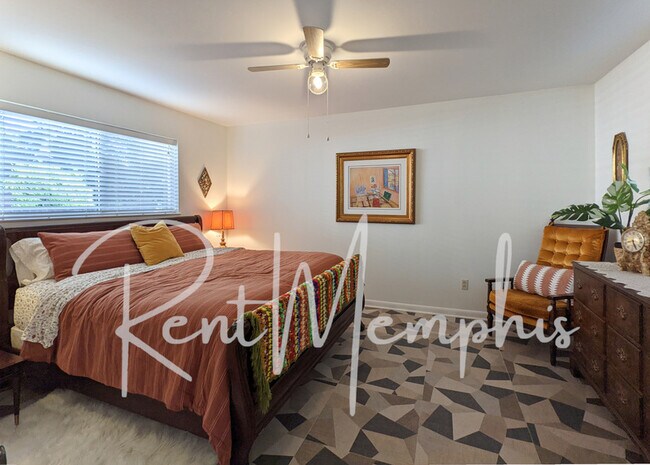 Building Photo - 1609 Forest Ave