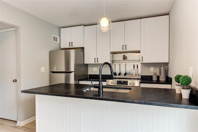 Building Photo - 9923 W 52nd St