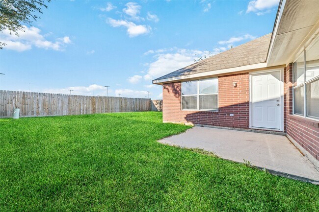 Building Photo - 12266 Noco Dr