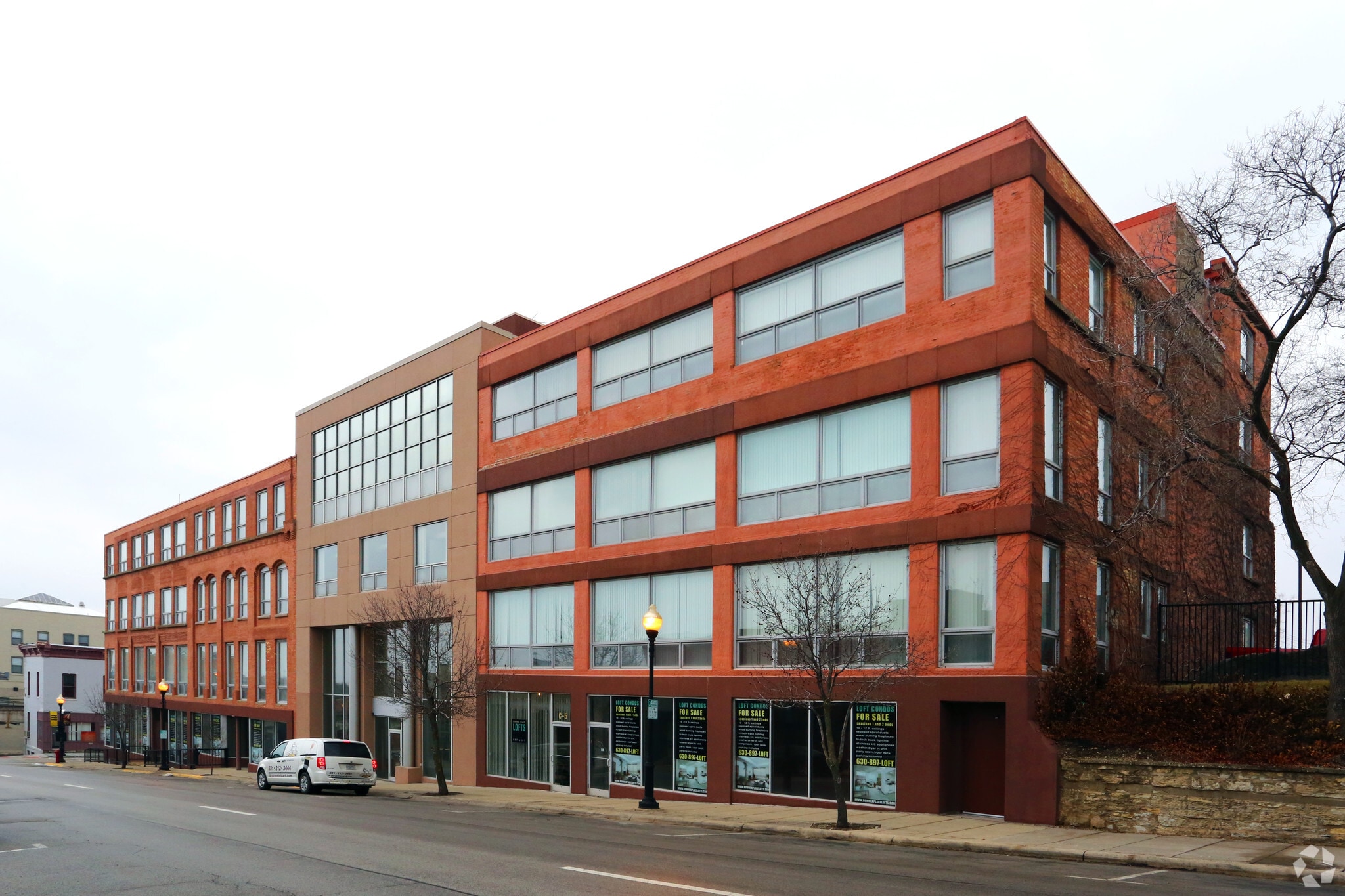 Primary Photo - Downer Place Lofts