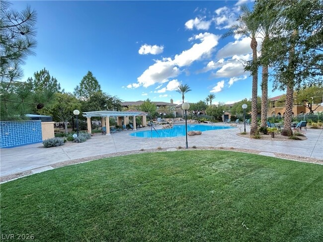 Building Photo - 845 Pantara Pl