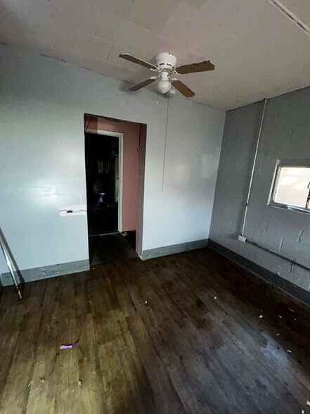 Building Photo - 107 Judith Ln