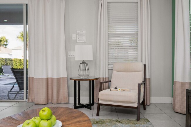 Building Photo - 301 Burma St