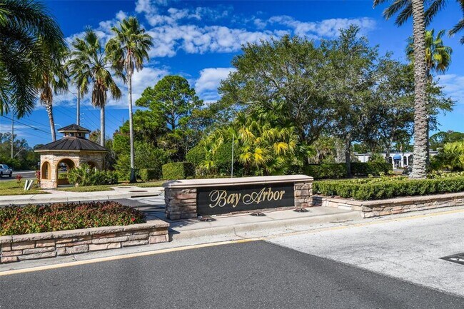 Building Photo - 353 Bay Arbor Blvd