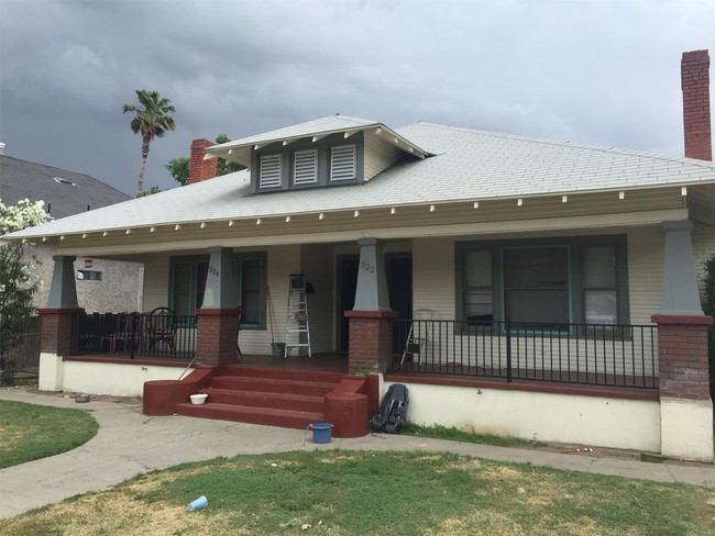 Primary Photo - 322-324 N. Calaveras Ave. - 322