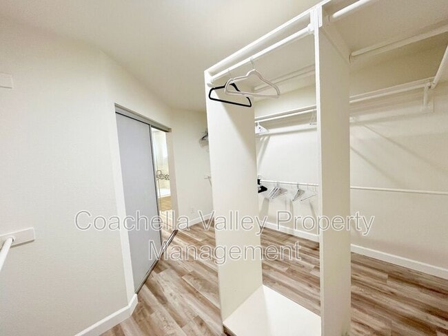 Building Photo - 55544 Laurel Valley