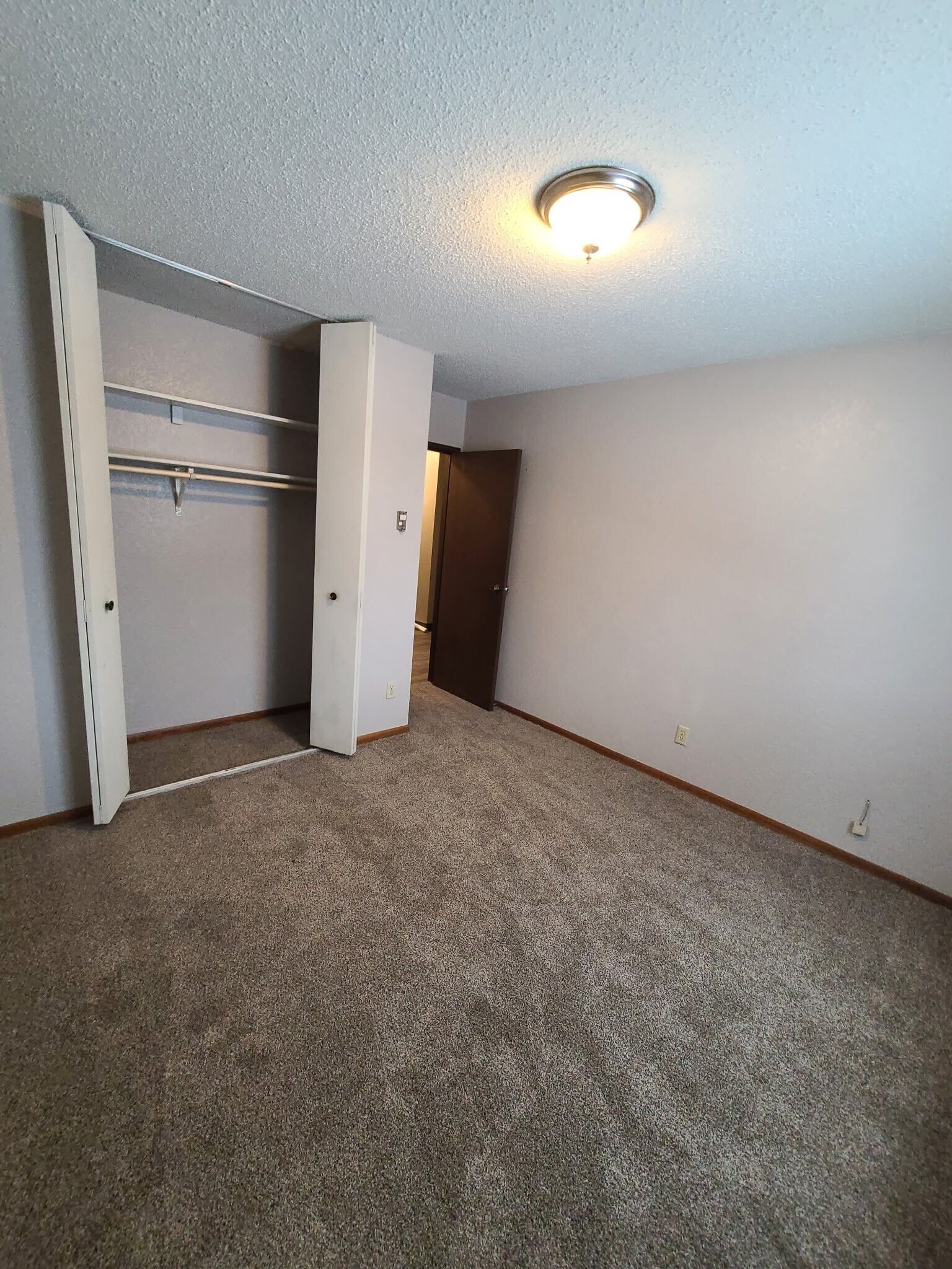 Building Photo - 207 9th Ave