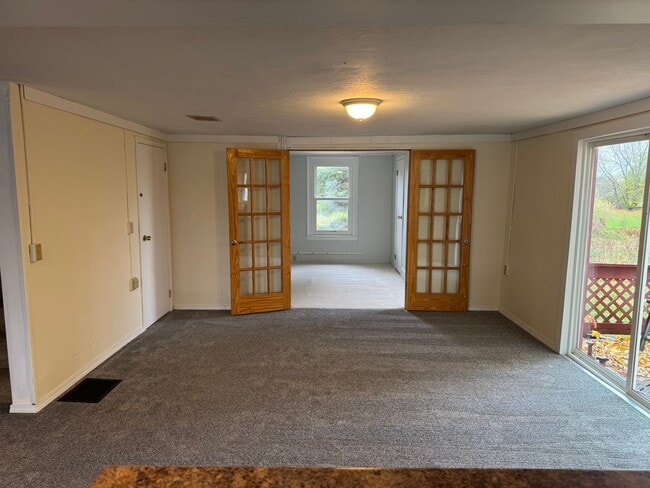 Building Photo - 983 US HWY 11