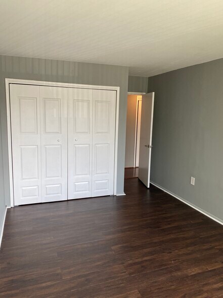 Building Photo - 16 S Van Dorn St