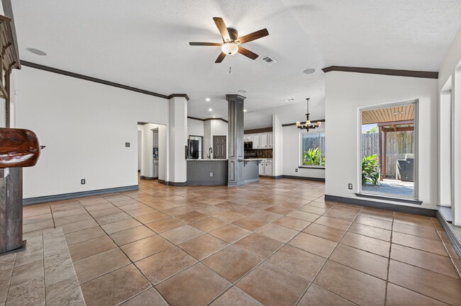 Building Photo - One of a kind home in Katy with large backyard and outdoor Oasis. With nearly 2300 sqft there's p...