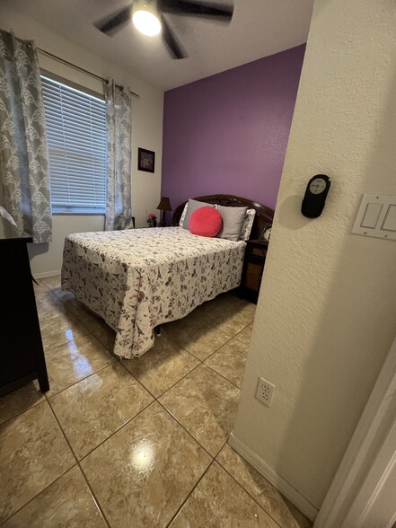 2nd bedroom - 23746 SW 111th Ct