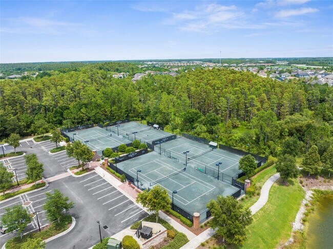 Building Photo - 4547 San Martino Dr