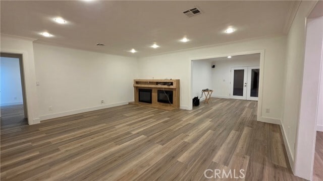 Building Photo - 18224 Chatsworth St