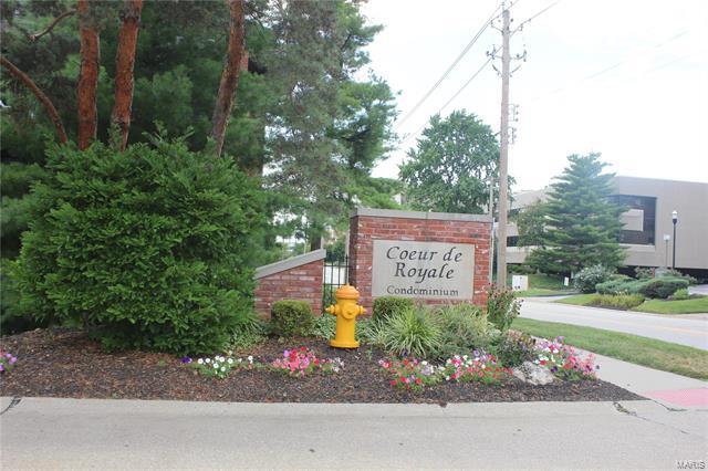 Building Photo - 550 Coeur De Royale Dr