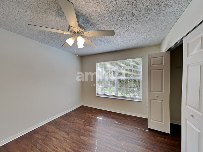 Building Photo - 716 Grand Canyon Dr