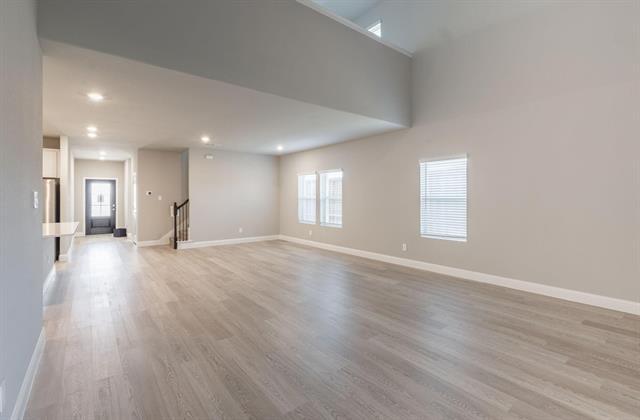 Building Photo - 909 Elijah Ln