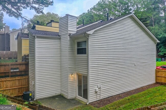 Building Photo - 510 Northridge Rd