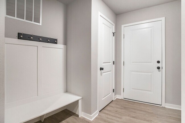 Building Photo - 17539 Beechwood Ln
