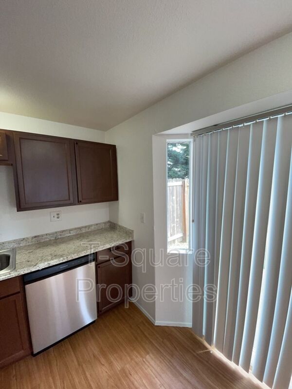 Building Photo - 2720 204th St SW