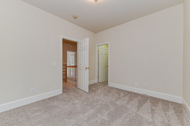 Building Photo - 3420 Archdale Dr