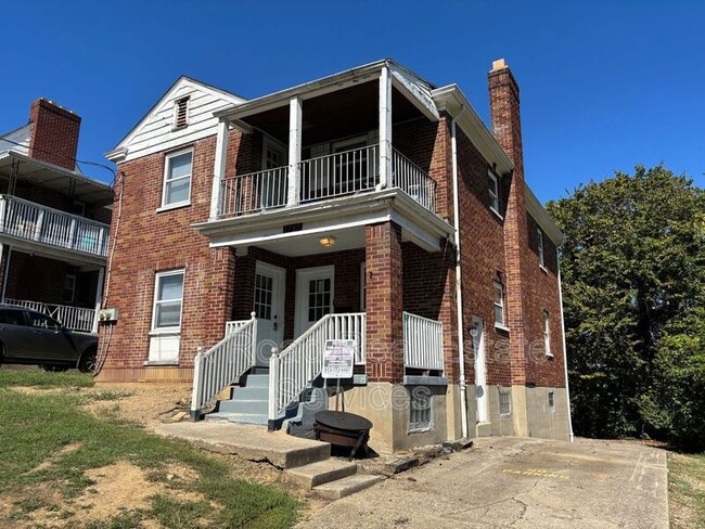 Building Photo - 1740 Carrahen Ave