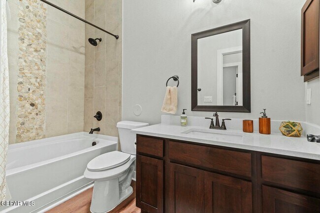 Building Photo - 13640 Matfen Ave