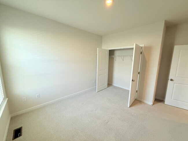 Building Photo - 2435 Ownby Ln