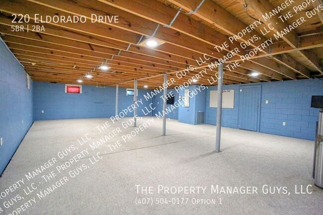 Building Photo - 220 Eldorado Dr