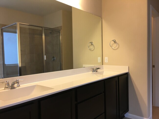 Building Photo - BEAUTIFUL 3/2 WITH OFFICE IN LEANDER'S HAZELWOOD