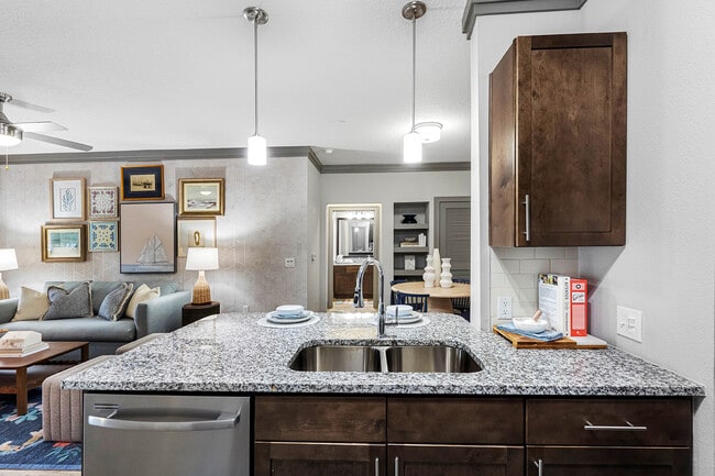 Building Photo - Cortland World Gateway