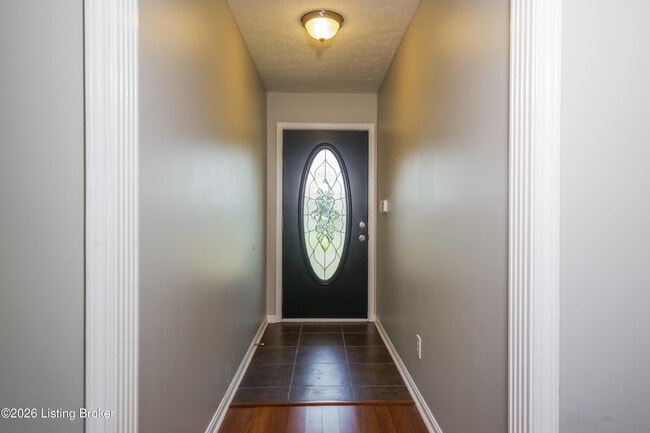 Building Photo - 5220 Plume Dr